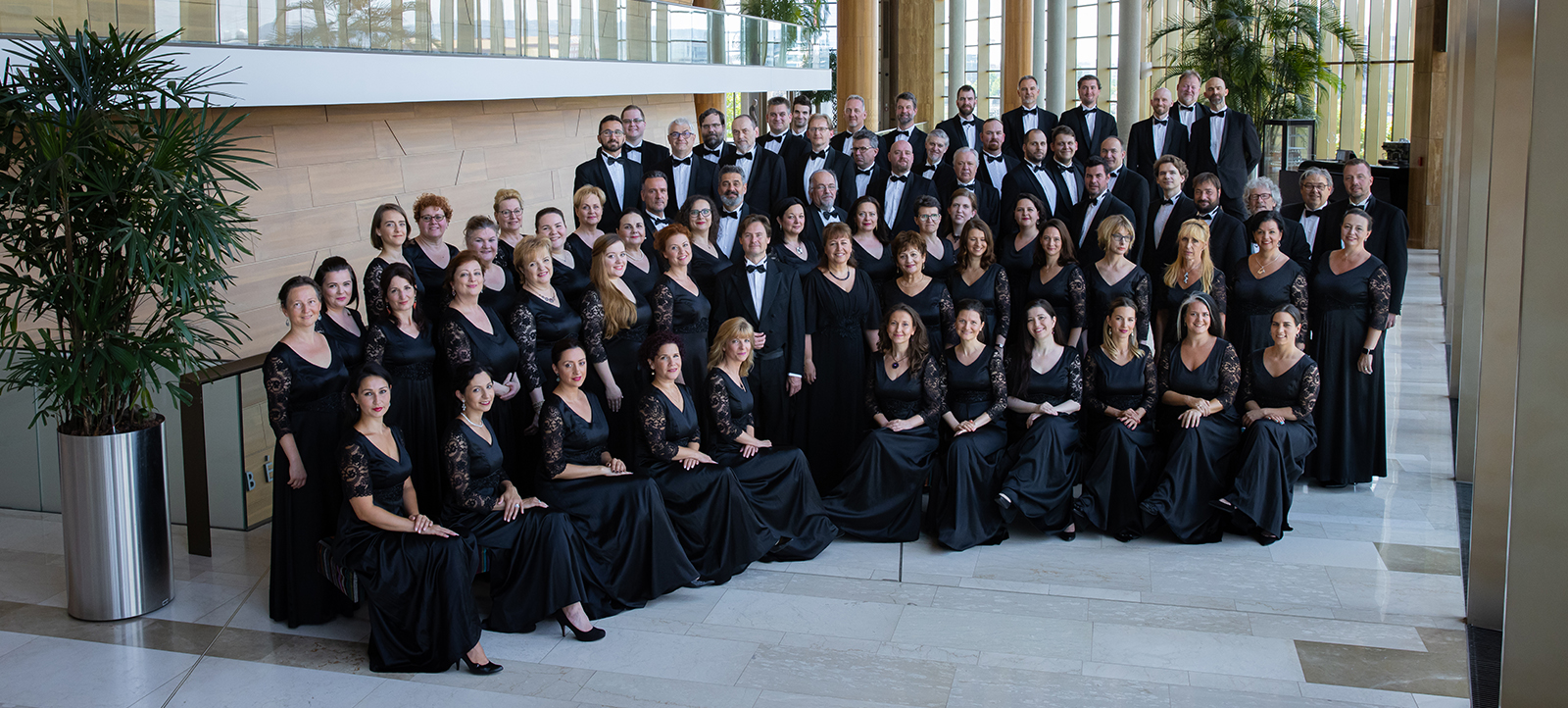 Read more about the article 40 éves a Nemzeti Énekkar – Ajándék koncert Alsóörsön