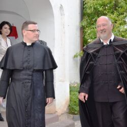 ????????????????????????????????????